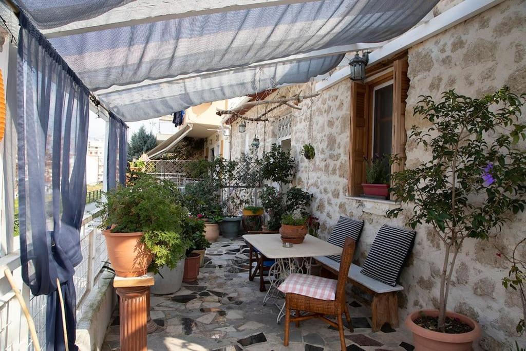 Stone Suite In The Center Of Corinth Exterior photo